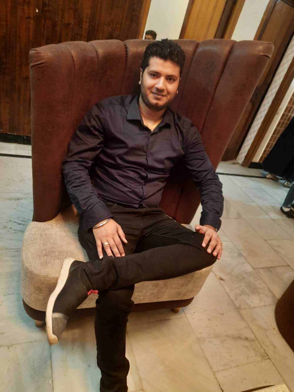 Rajat Grover — Founder & CEO of Ravyo Labs · rajatgrover.com